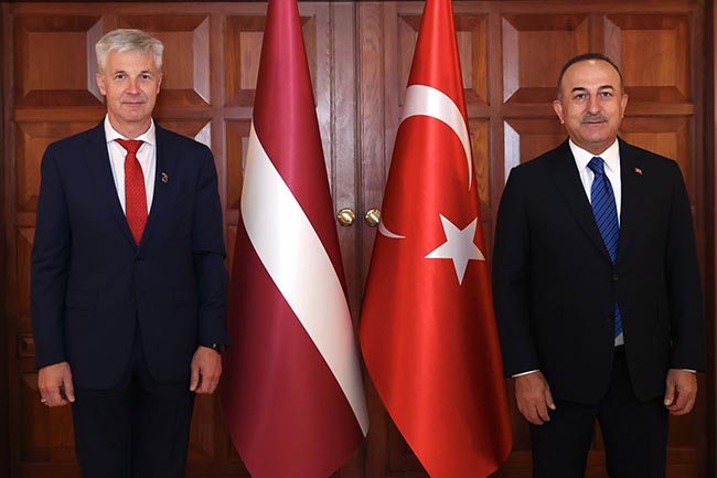 Çavuşoğlu, Letonya Başbakan Yardımcısı ile görüştü
