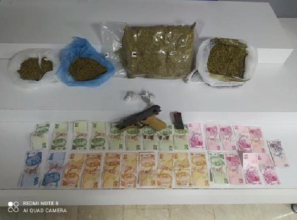 Ataşehir'de uyuşturucu satarken yakalanan şüpheli tutuklandı