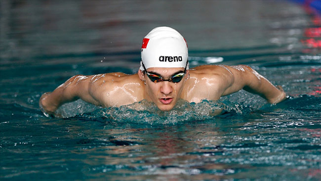 Yiğit Aslan 800 metre serbestte olimpiyat A barajını geçti