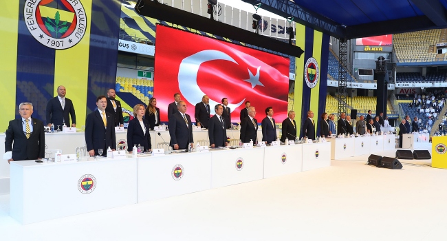 Fenerbahçe'de Ali Koç ve yönetimi ibra edildi