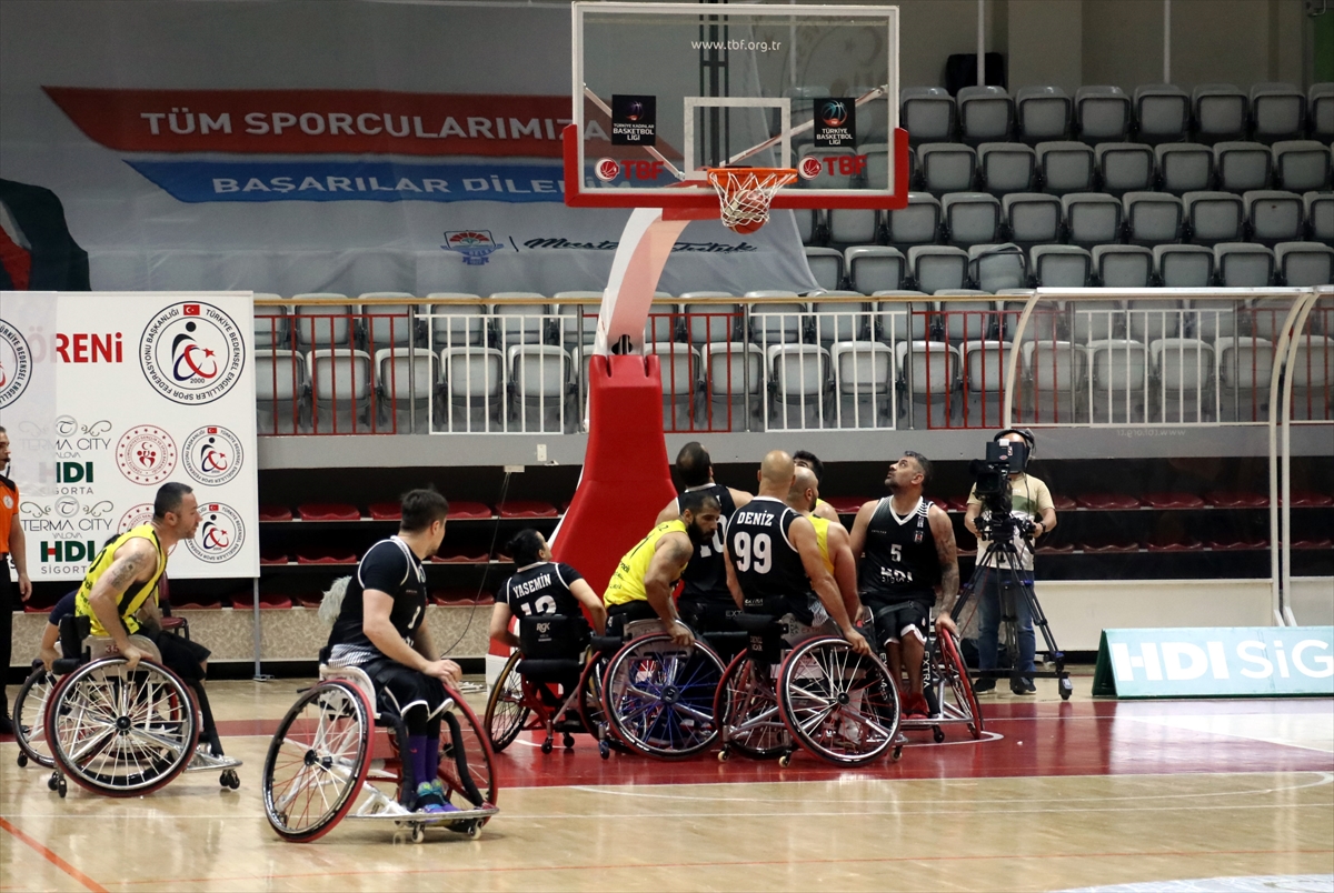 Tekerlekli Sandalye Basketbol Süper Ligi'nde ilk finalist belli oldu