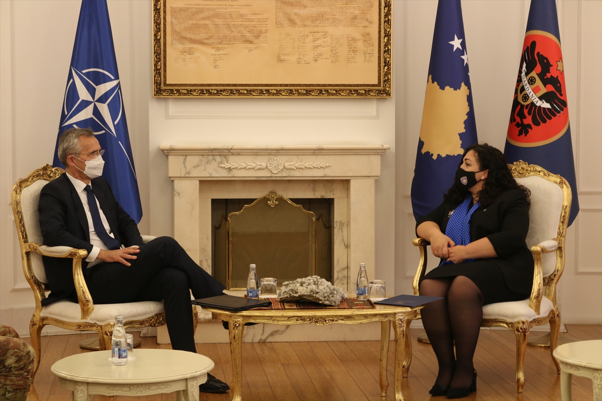 NATO Genel Sekreteri Stoltenberg, Kosova Cumhurbaşkanı Osmani ile görüştü