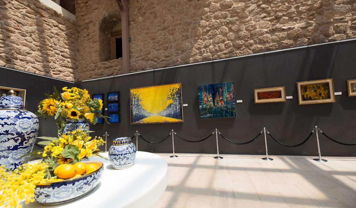 İshak Paşa Sarayı'nda İtalyan ressamların tabloları için sergi açıldı