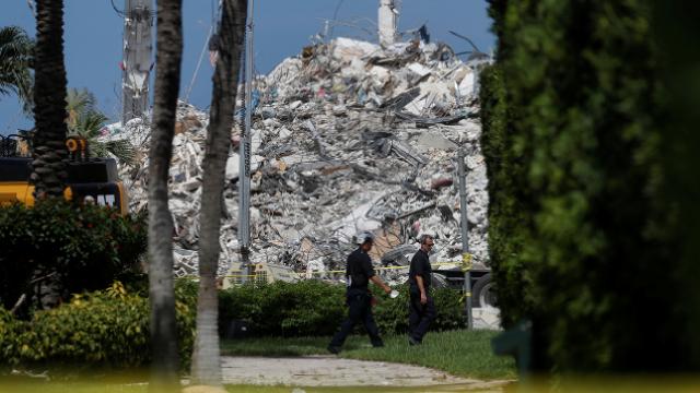 Miami'de çöken binada ölü sayısı 86'ya yükseldi