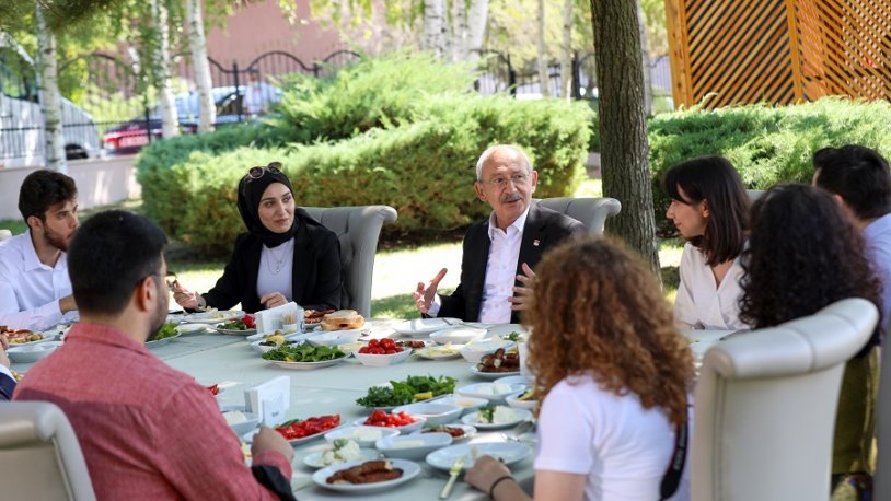 Kılıçdaroğlu ODTÜ'lü gençlerle bir araya geldi