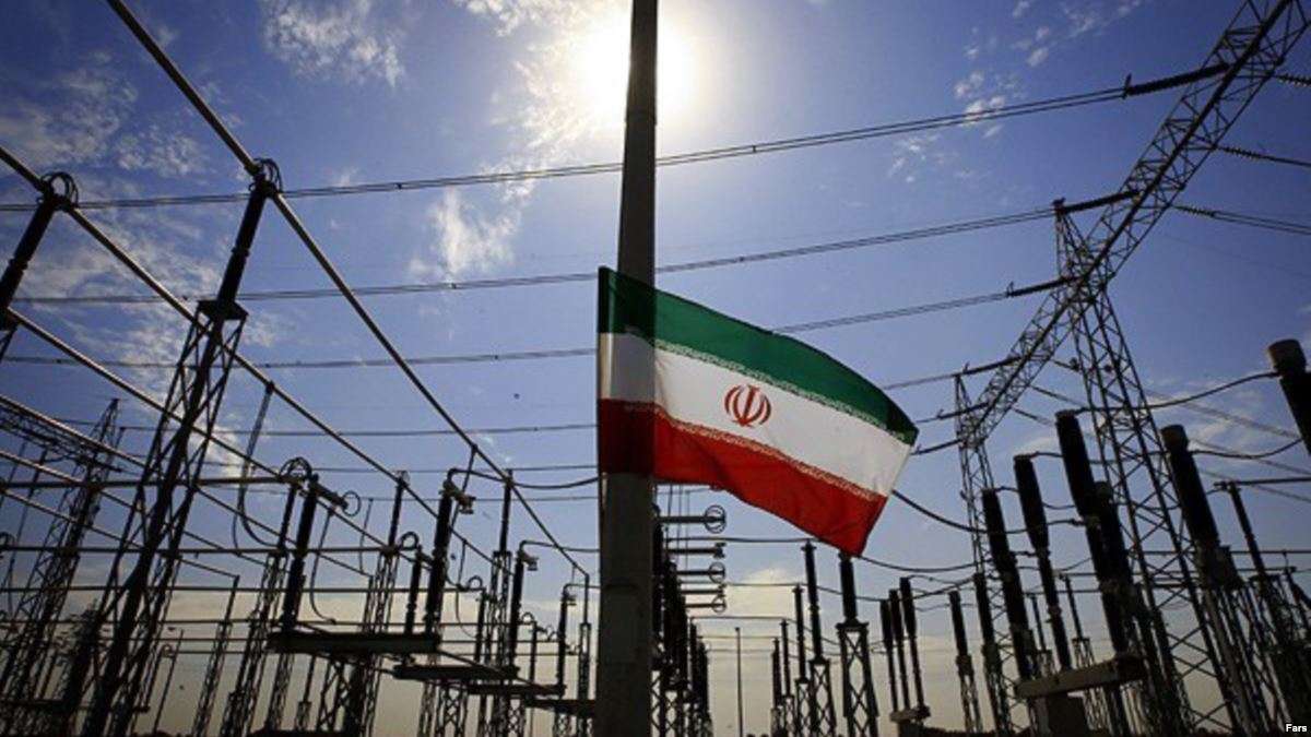 İran, Irak'a elektrik ihracatını askıya aldı