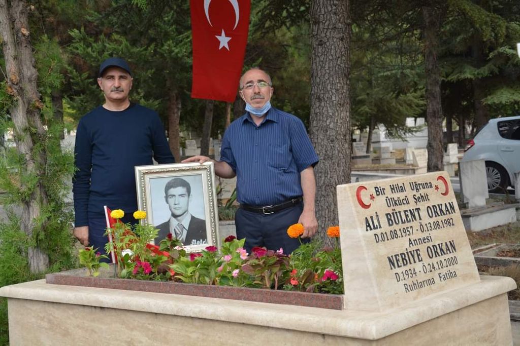 Hakkı Öznur şehit Ali Bülent Orkan'ın Muhsin Yazıcıoğlu'na gönderdiği gizli notu açıkladı