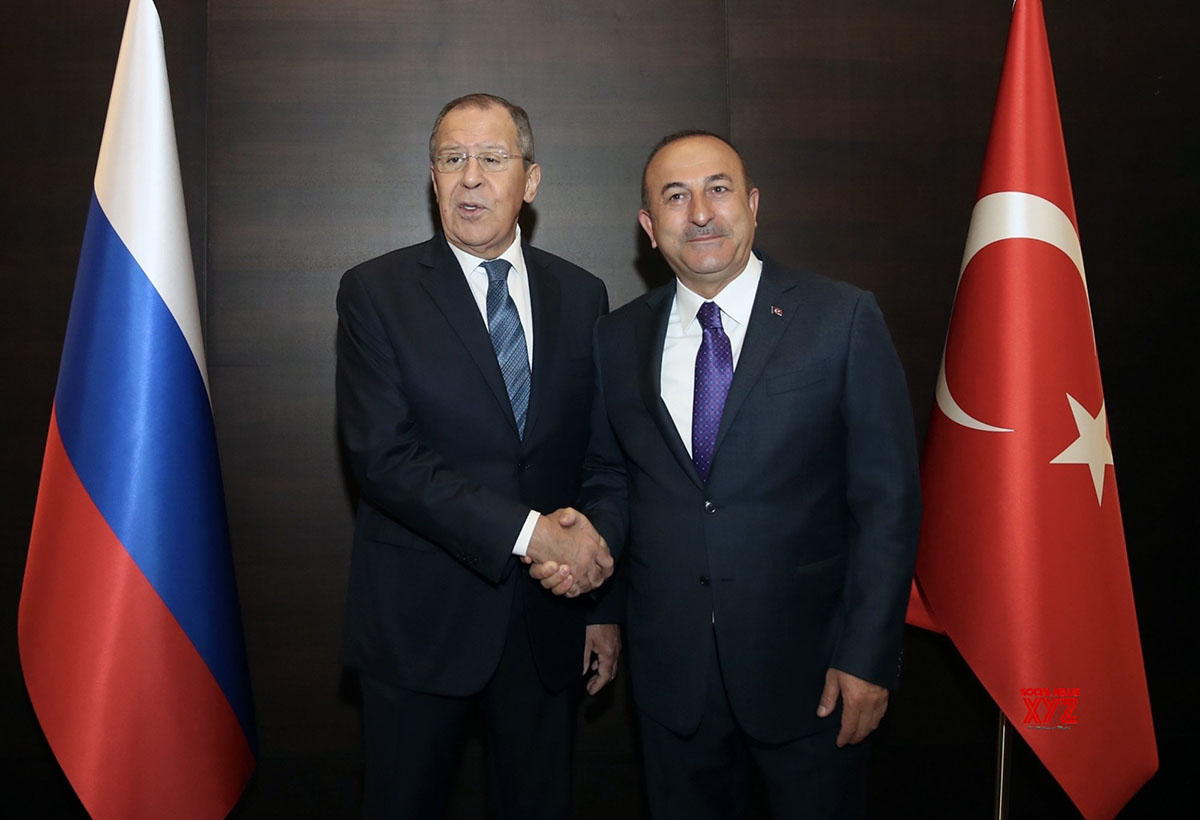 Çavuşoğlu ve Lavrov'dan kritik Afganistan görüşmesi