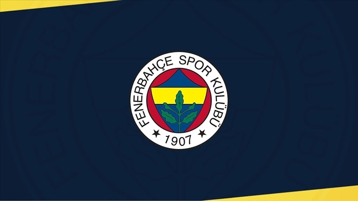 Fenerbahçe UEFA'ya 23 kişilik kadroyu bildirdi
