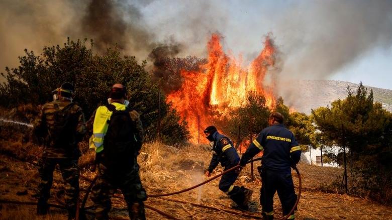 Fransa'daki yangının bilançosu artıyor: 2 ölü