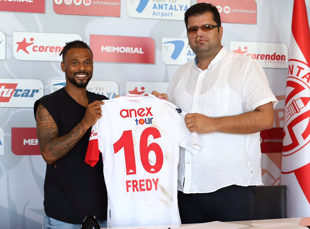 Antalyaspor'dan Fredy'ye yeni sözleşme