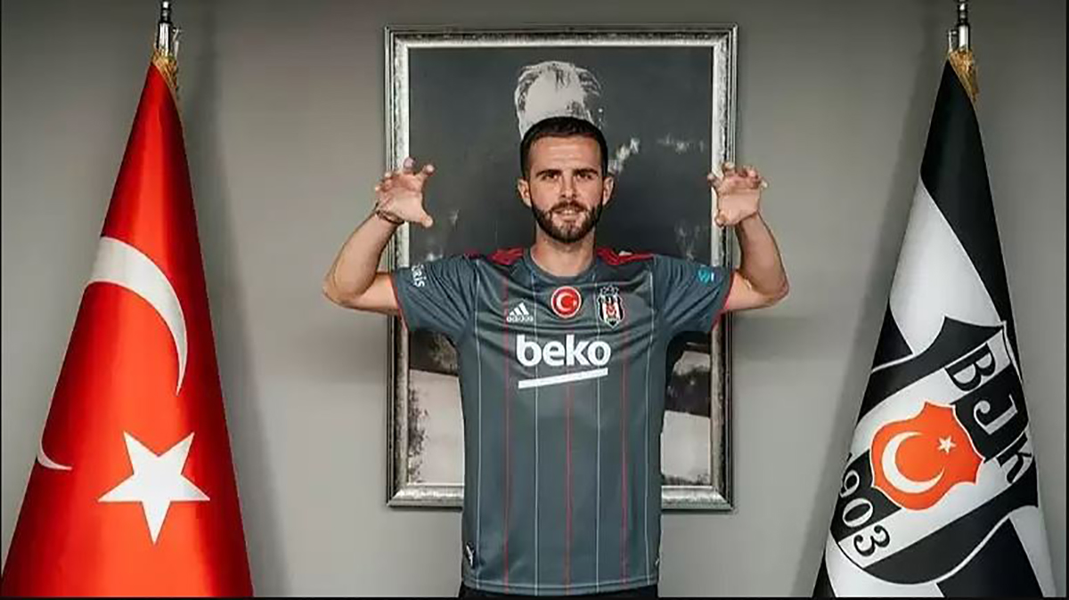 Beşiktaş'ın yeni transferi Pjanic bu akşam geliyor