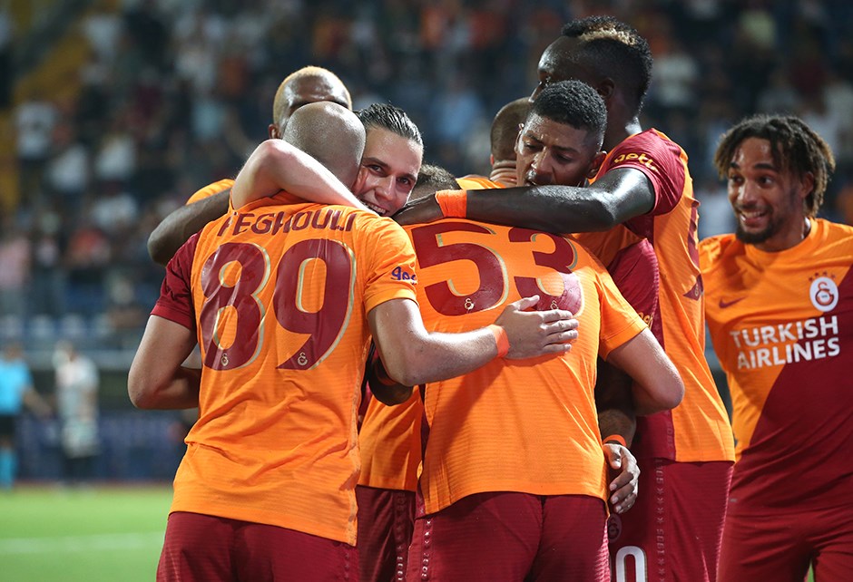 Galatasaray kritik virajda