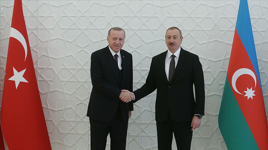 Cumhurbaşkanı Erdoğan Aliyev’e tebriklerini iletti