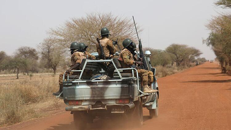 Burkina Faso'da terör saldırısı: 9 asker öldü