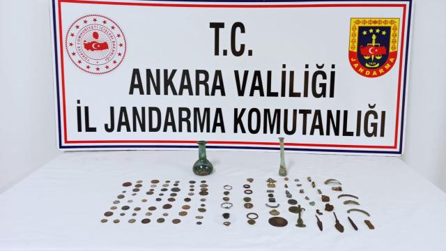 Ankara'da 107 tarihi eser ele geçirildi