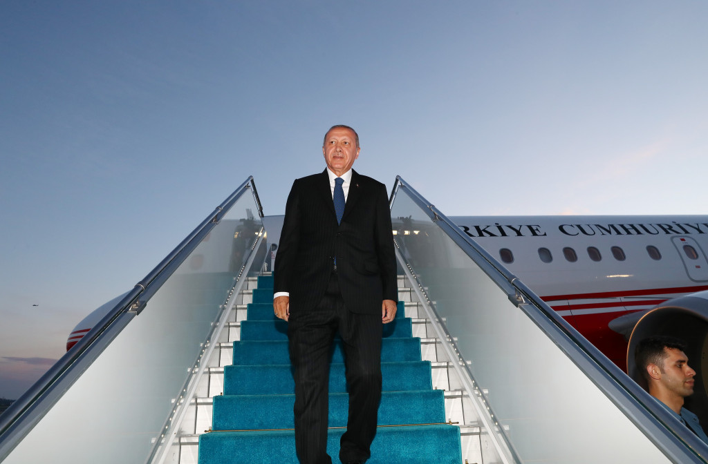 Cumhurbaşkanı Erdoğan, Angola'ya geldi