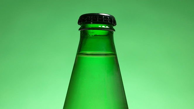 Soda şişeleri neden yeşil renklidir?