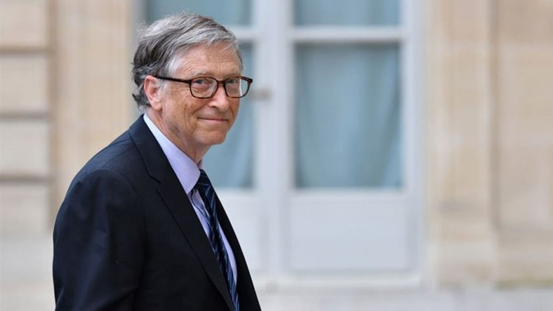 Bill Gates'in Microsoft'taki kadın çalışana "DM'den yürüdüğü" iddia edildi