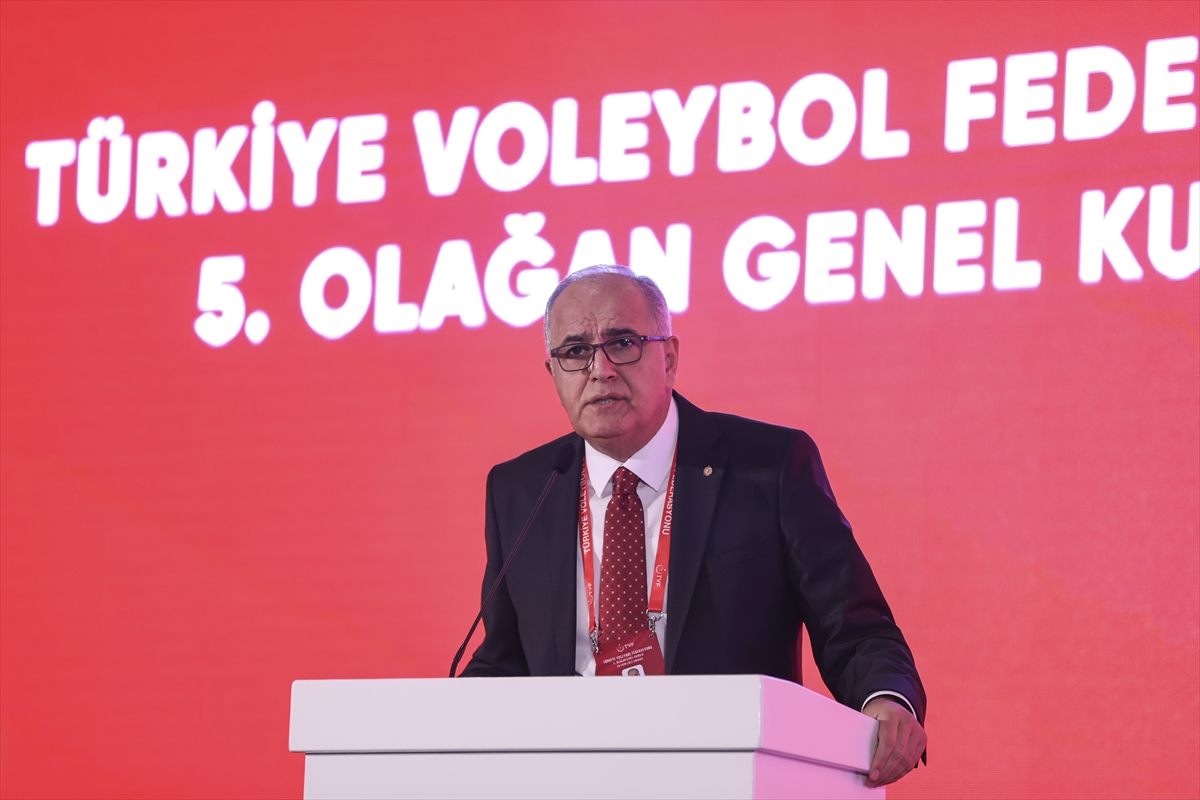 Mehmet Akif Üstündağ yeniden başkanlığa seçildi