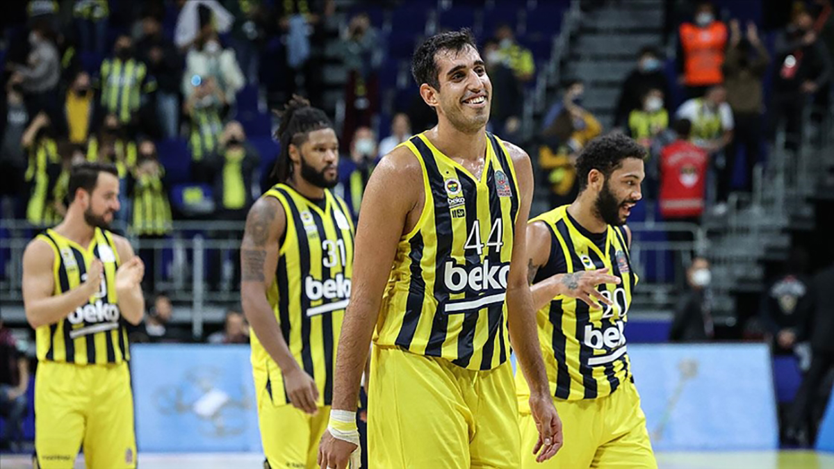 Fenerbahçe Beko yarın Olympiakos'a konuk olacak