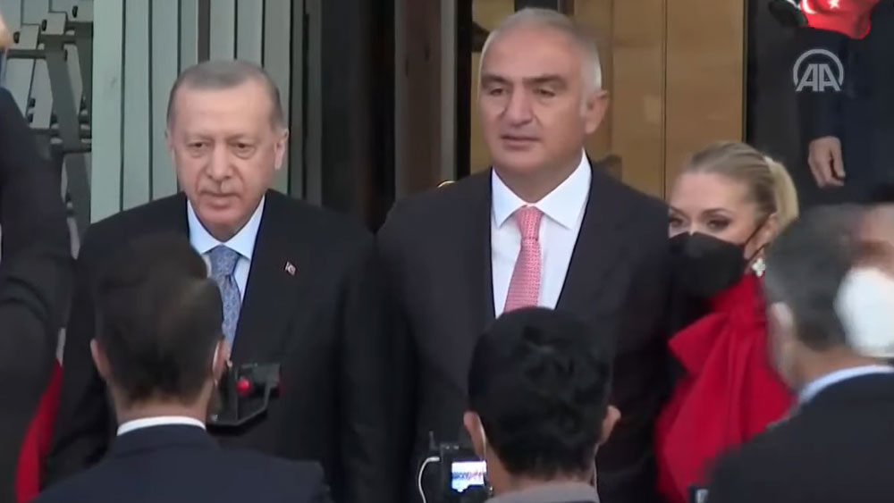 Cumhurbaşkanı Erdoğan AKM'de