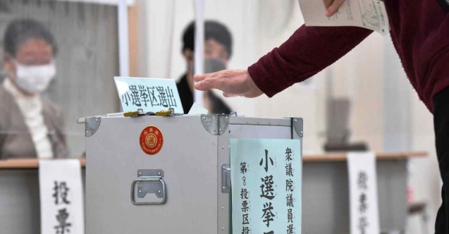 Japonya'da seçimlerin galibi belli oldu