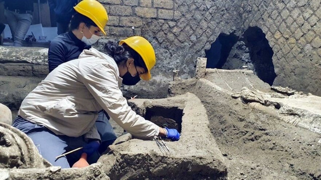 İki bin yıllık 'köle odası' bulundu