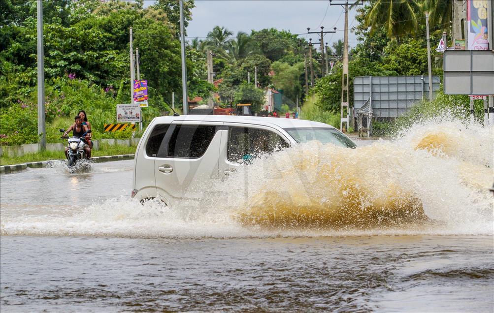 Sri Lanka'da şiddetli yağışlar 5 can aldı
