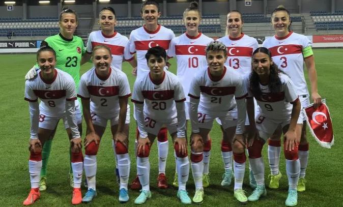 A Milli Kadın Futbol Takımı'nın aday kadrosu açıklandı