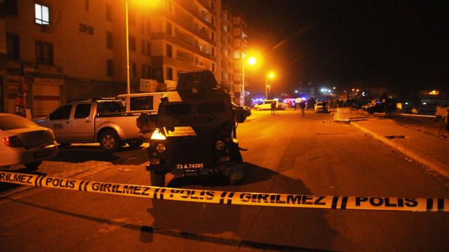 Şırnak'ta el yapımı patlayıcı ile saldırı: Güvenlik korucusu yaralandı
