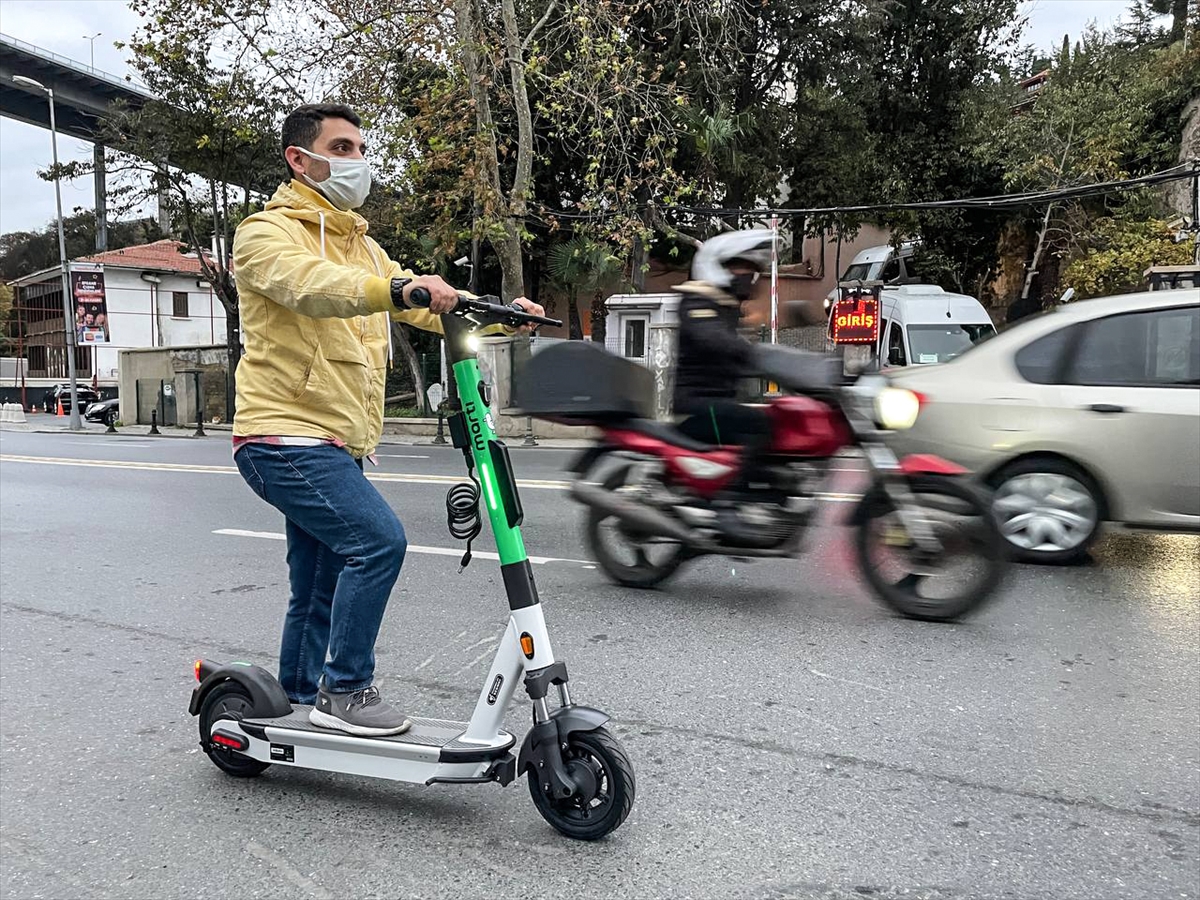 Elektrikli scooter kullanıcılarına ceza yağdı