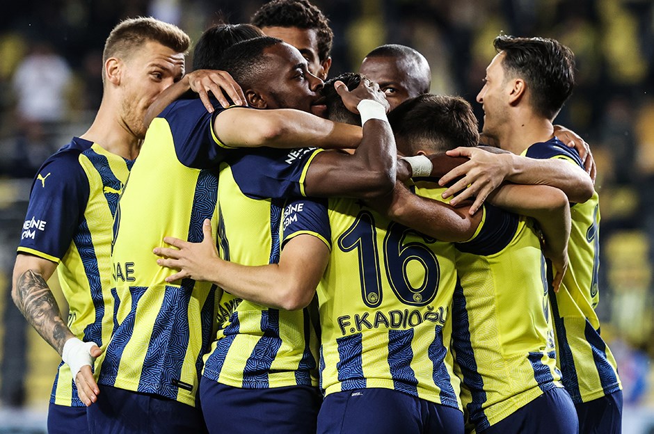 Fenerbahçe, Olympiakos deplasmanında