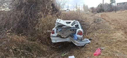 Kahramanmaraş'ta araç şarampole devrildi. 5 yaralı