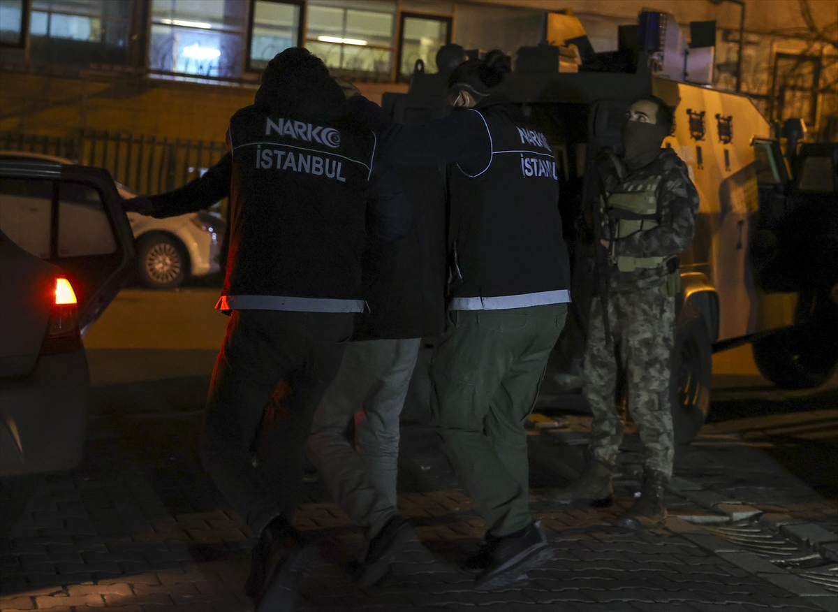 İstanbul'da uyuşturucu operasyonu: 39 gözaltı