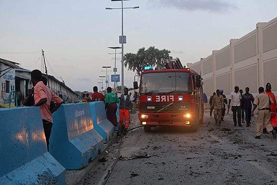 Somali'de restorana bombalı saldırı: 5 kişi öldü