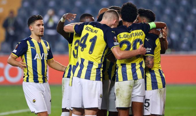 Fenerbahçe prestij maçına çıkıyor!