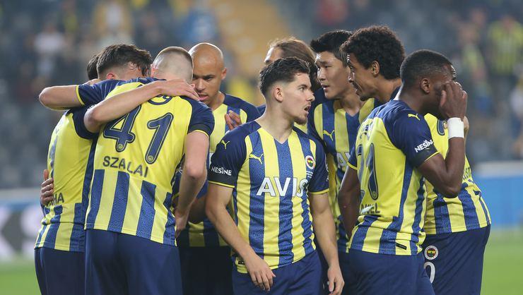 Fenerbahçe-Frankfurt maçının 11'leri belli oldu
