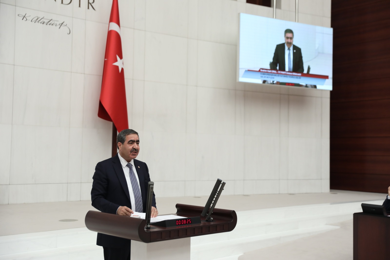 İYİ Partili Oral’dan AKP’ye Çok Sert Din Eleştirisi