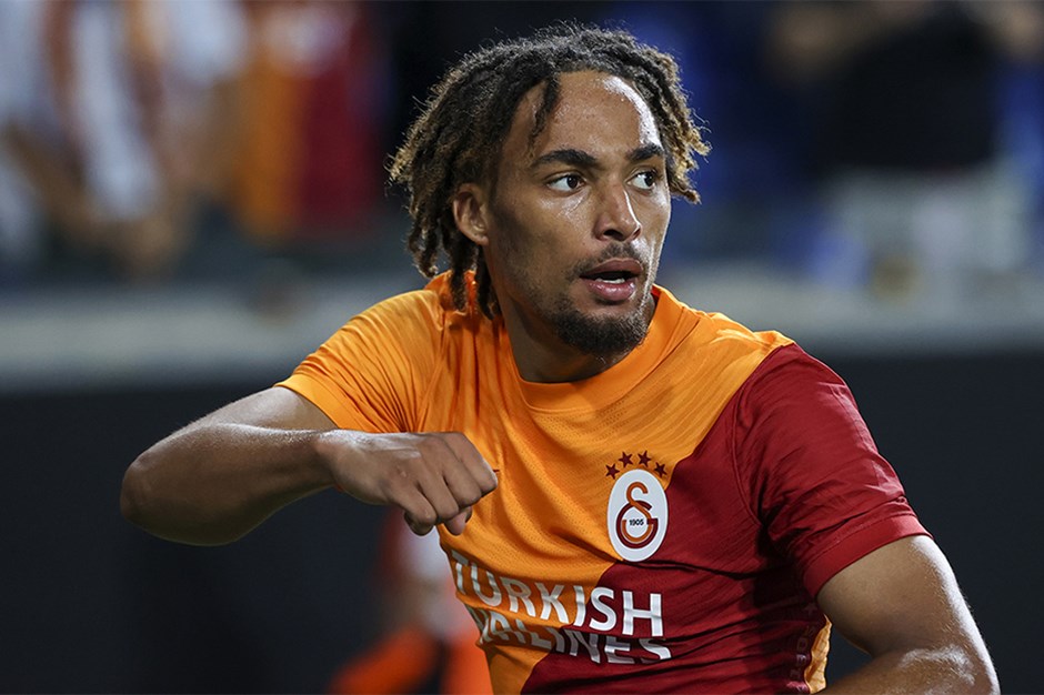 Galatasaray'a Sacha Boey'den sevindirici haber