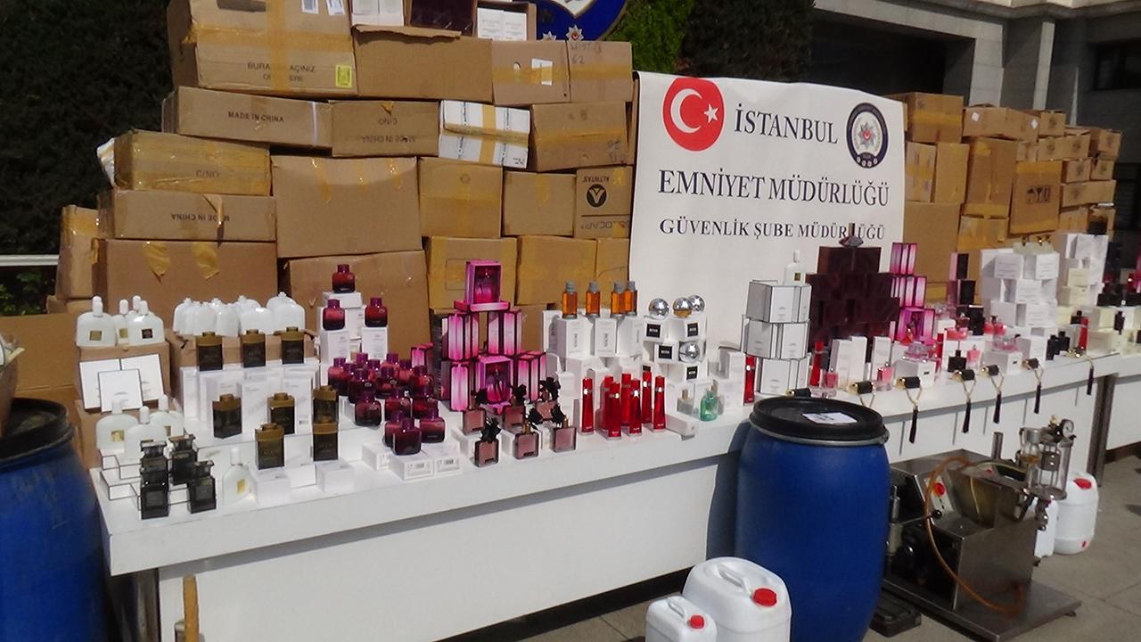 İstanbul’da 14 bin şişe kaçak parfüm ele geçirildi