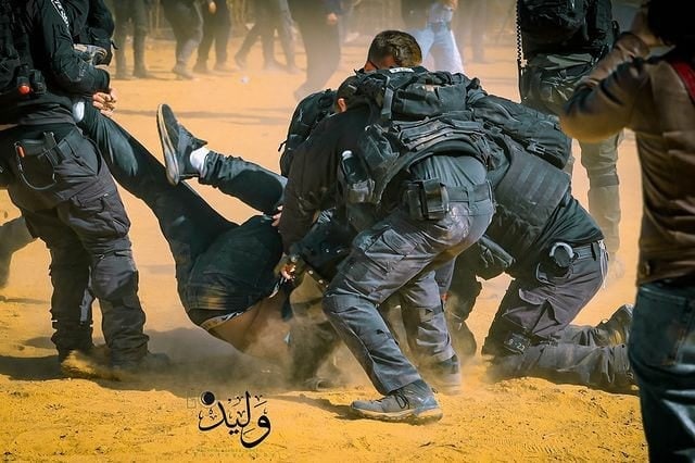 İsrail polisi 87 Filistinli bedeviyi gözaltına aldı