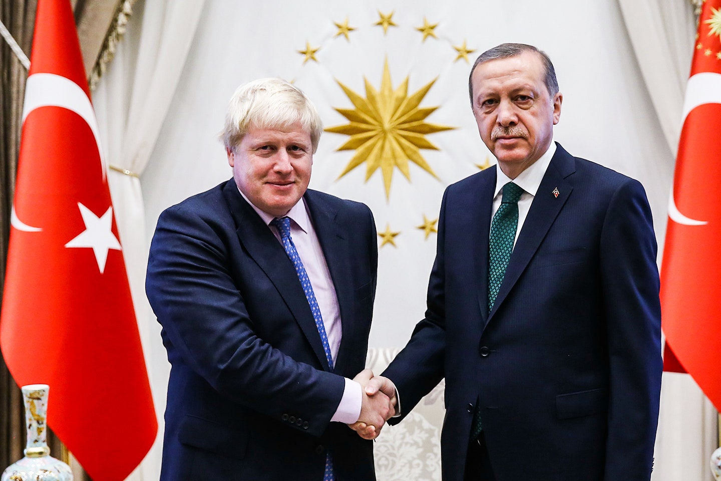 Cumhurbaşkanı Erdoğan İngiltere Başbakanı ile görüştü