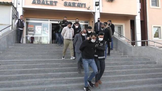 Şanlıurfa'da uyuşturucu baskını. 11 zanlı tutuklandı