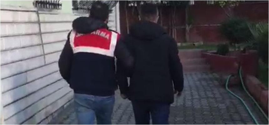 İzmir'de operasyon: Gözaltılar var