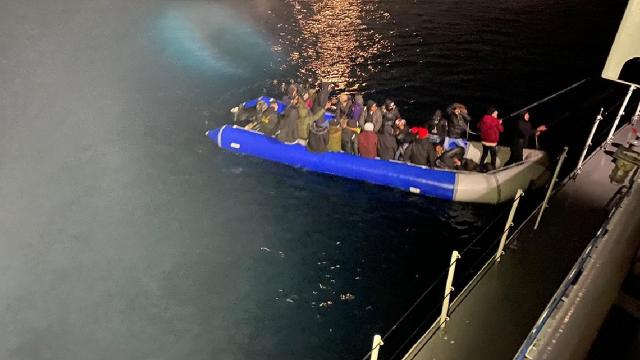 Balıkesir'de 39 düzensiz göçmen kurtarıldı