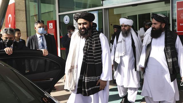 Afganistan'da Taliban yönetimi 4350 üyesinin görevine son verdi