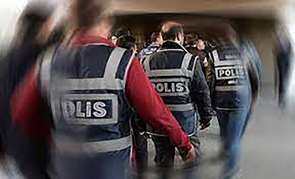 İstanbul'da DHKP/C operasyonu: 5 gözaltı