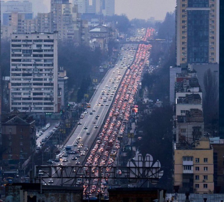 Son dakika... Kiev'de sokağa çıkma yasağı ilan edildi