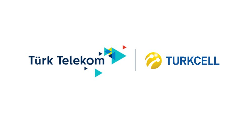 Turkcell ve Türk Telekom'dan Ukrayna'daki Türklere destek